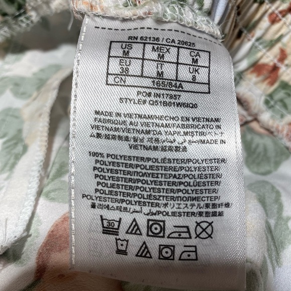 Guess Floral Lightweight Pockets Spring Summer Joggers Size Medium - Picture 8 of 8